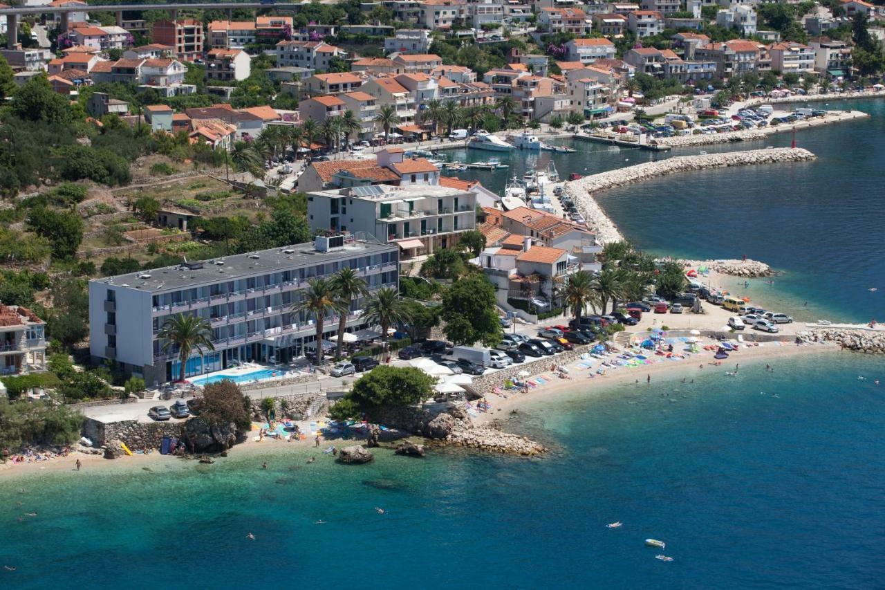 Tina * Podgora
